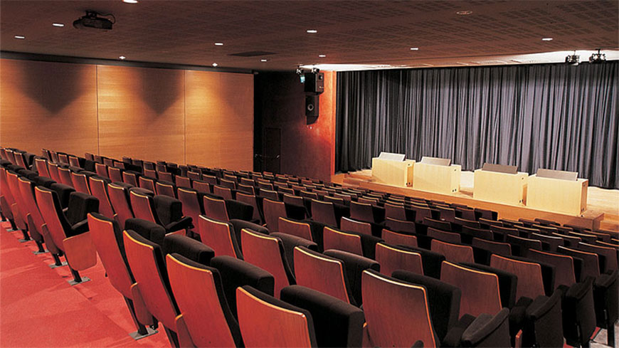 auditoriumgeorgedelerueewatteaucentrehistoriqueminier