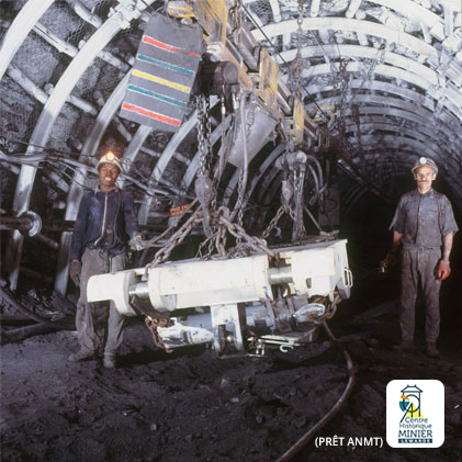 Setting the roadway Pit 3/15 of Courrières in Méricourt 1978 | © Mining History Centre