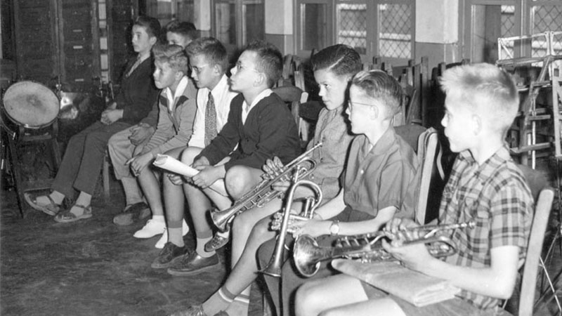 Tests being held at the music school of Lens 1957 | © Mining History Centre